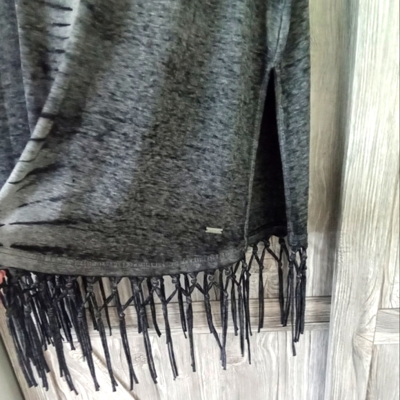 Boho Fringe Grey Sleeveless Tunic Top X - Picture 3 of 8